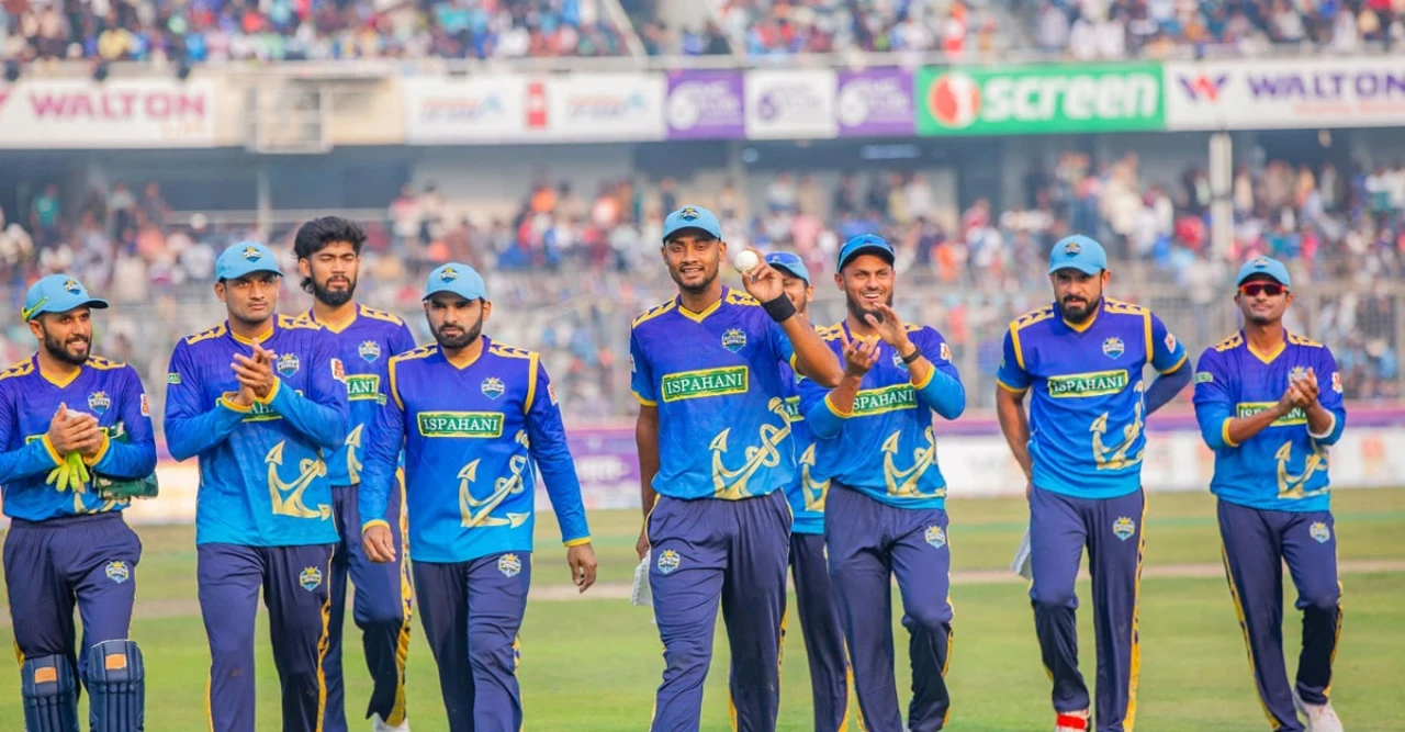 বিপিএলে বিদায়ঘণ্টা নোয়াখালীর! ৫ উইকেটে জিতে টেবিলের শীর্ষে চট্টগ্রাম রয়্যালস