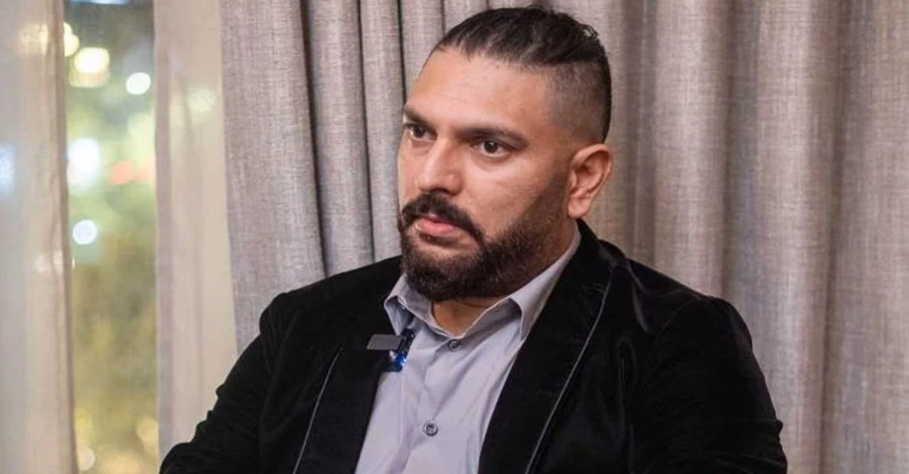 অসম্মানই শেষ করে দিল ক্যারিয়ার! অবসরের ৭ বছর পর অবশেষে মুখ খুললেন যুবরাজ সিং