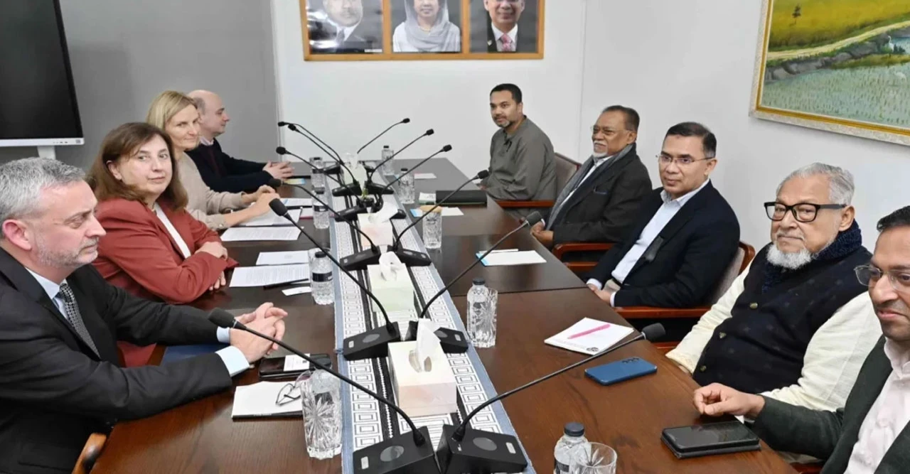 বিএনপি নেতা তারেক রহমানের সঙ্গে গুরুত্বপূর্ণ বৈঠকে বসলেন ইইউ রাষ্ট্রদূত ও প্রতিনিধি দল