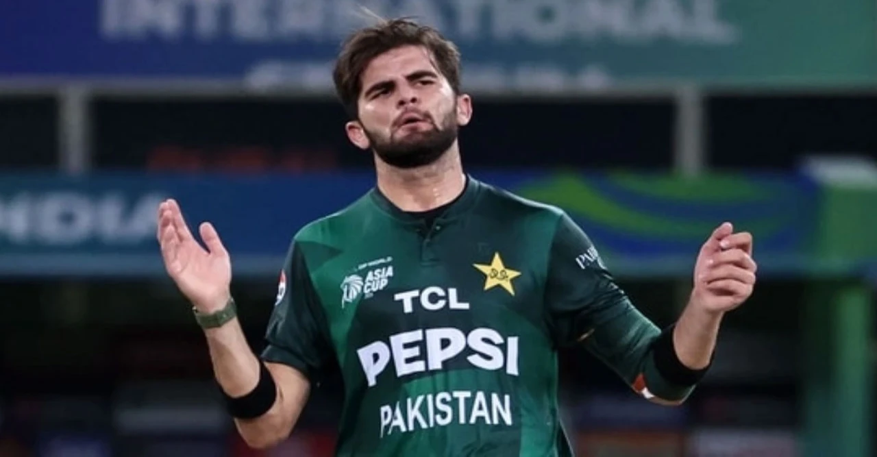 শাহিন আফ্রিদির ইনজুরি নিয়ে বড় সুখবর: বিশ্বকাপে খেলবেন পাকিস্তানের তারকা পেসার?
