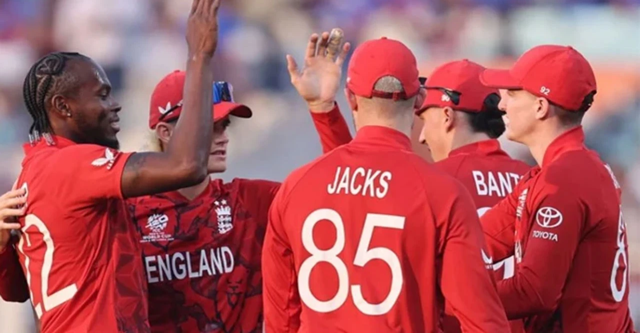 ইতালিকে ২৪ রানে উড়িয়ে সুপার এইটে ইংল্যান্ড! জ্যাক উইলসের ফিফটি আর বেন মানেন্তির ঝড়—কলকাতায় রোমাঞ্চকর জয়