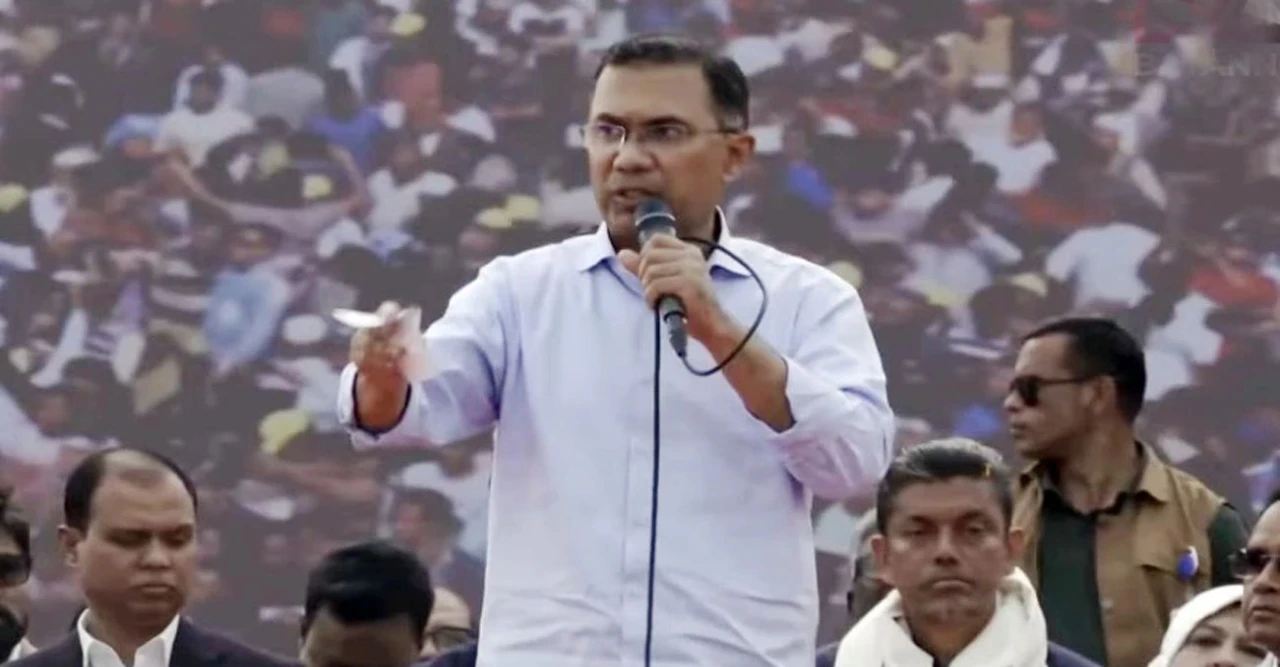 নারীদের ঘরে বন্দি করার ষড়যন্ত্র! খুলনার জনসভায় বিস্ফোরক বক্তব্যে তারেক রহমানের তীব্র আক্রমণ