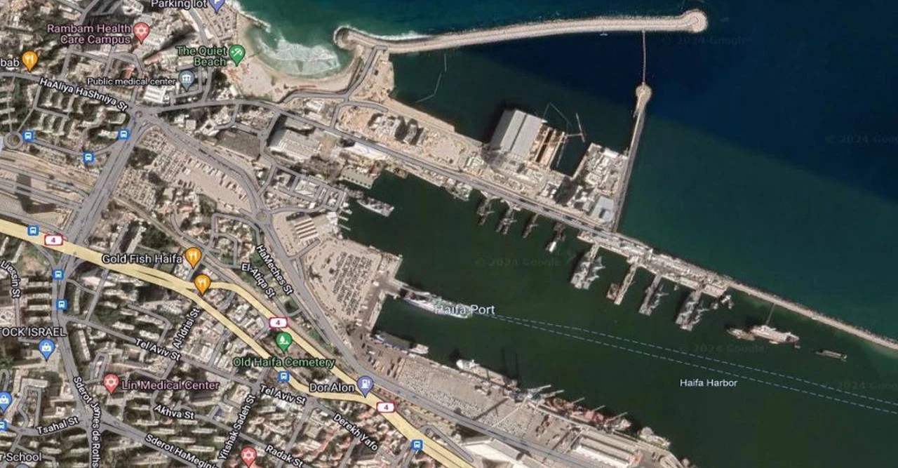 ইরানের সহায়তায় লেবাননের হিজবুল্লাহ: হাইফা নৌঘাঁটিতে মিসাইল হামলা, ইসরায়েল আতঙ্কিত”