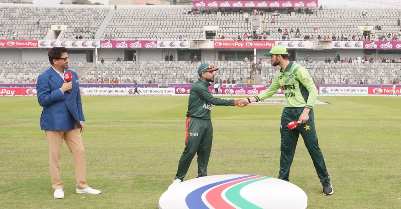 টসে জিতে সিরিজ জয় নিশ্চিত করতে ফিল্ডিংয়ে বাংলাদেশ, পাকিস্তানকে শুরুতেই ব্যাটিংয়ে পাঠানো হলো