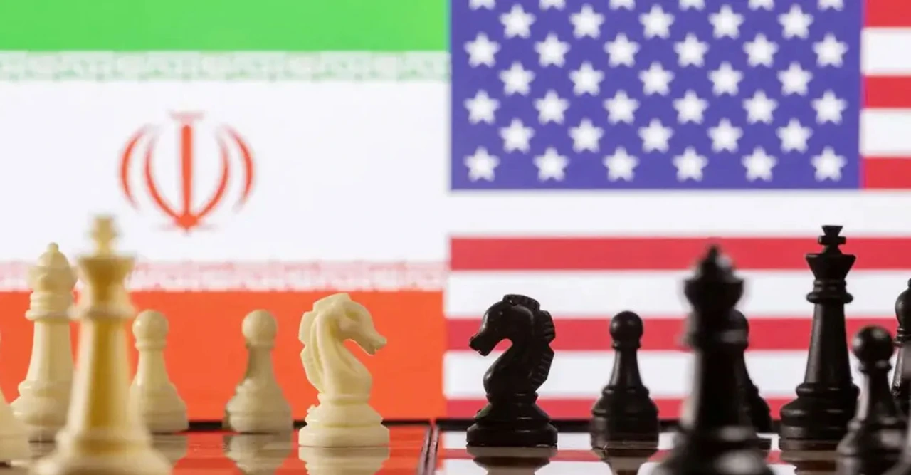 স্থায়ী চুক্তি ভেস্তে গিয়ে অস্থায়ী সমঝোতায় ঝুঁকছে যুক্তরাষ্ট্র-ইরান, পারমাণবিক ইস্যুতেই মূল জট