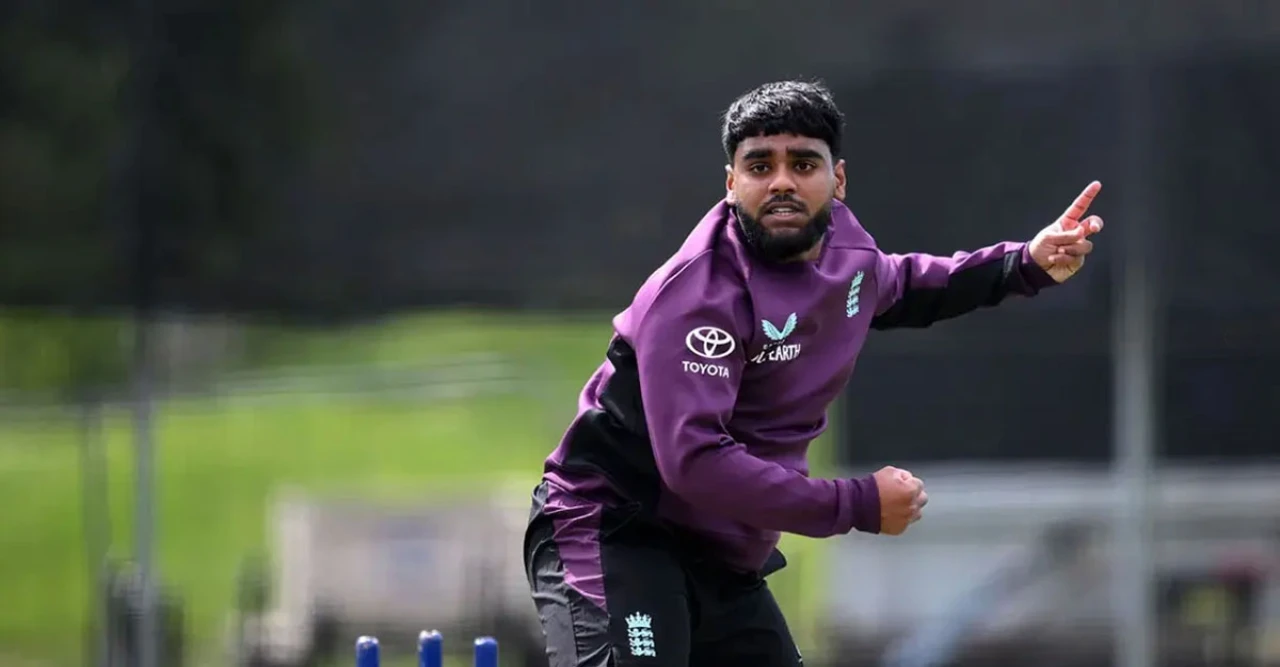 চমক! আইপিএলে পাকিস্তানি বংশোদ্ভূত এই তারকাকে ভেড়াল দিল্লি, কী সুযোগ কাজে লাগল?