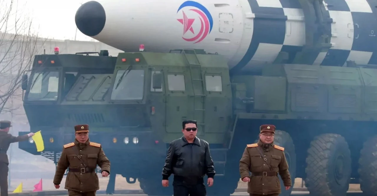 উত্তর কোরিয়ার পারমাণবিক অস্ত্র নিয়ে ভীত দক্ষিণ কোরিয়া