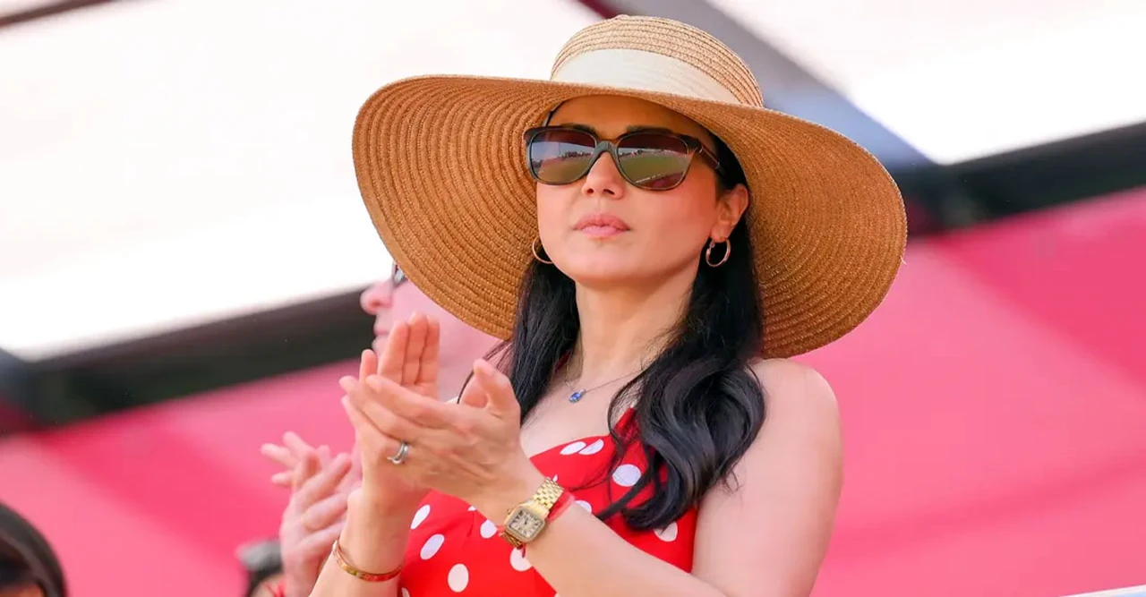 কোনো নারীই ট্রফি হতে চায় না”—তীক্ষ্ণ জবাবে আলোচনায় প্রীতি জিনতা