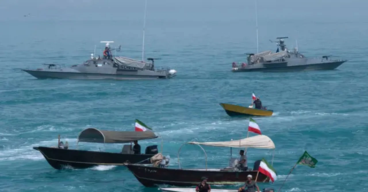 হরমুজ প্রণালির অস্থিরতার জন্য সরাসরি যুক্তরাষ্ট্রকে দায়ী করল ইরান, বিশ্বমঞ্চে তেহরানের কড়া বার্তা