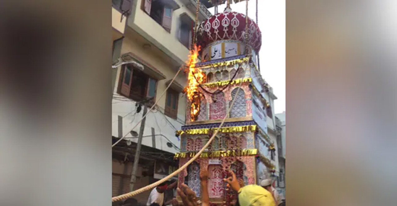 দয়পুর হিংসায় খুন হওয়া দরজির দোকানের কাছে মহরমের তাজিয়ায় আগুন, নেভাল হিন্দু পরিবার