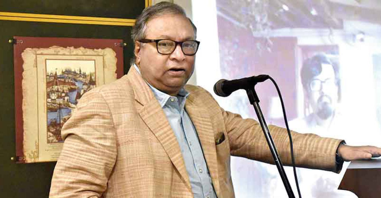 প্রকাশ্যে দলের সমালোচনার শাস্তি! তৃণমূলের রাজ্যসভার হোয়াটসঅ্যাপ গ্রুপ থেকে বাদ জহর সরকার