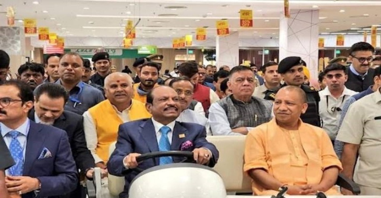 নামাজ নিয়ে হট্টগোল : ক্ষমা চাওয়ার পরে সুন্দরকাণ্ড পাঠ স্থগিত