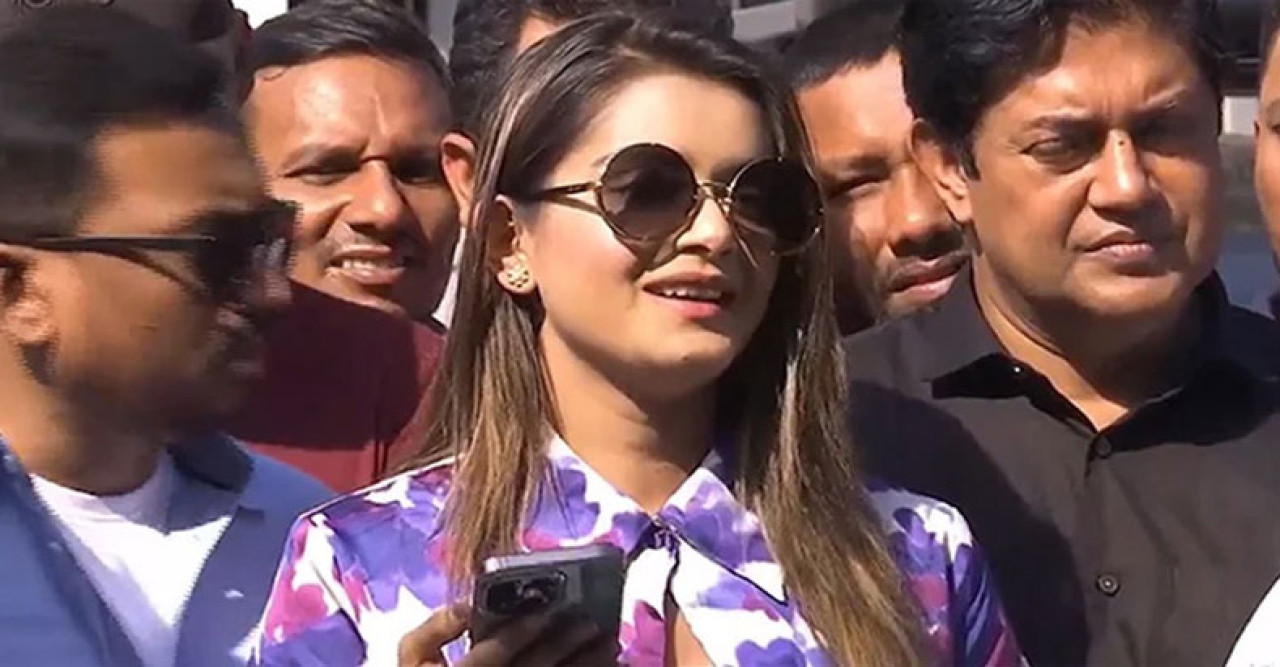 সাংবাদিকদের কাছে দুঃখ প্রকাশ করলেন তিশা