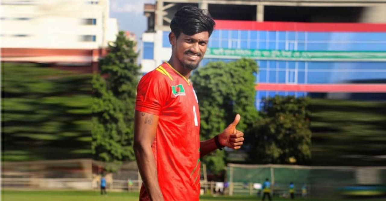 মদকাণ্ডের নিষেধাজ্ঞা শেষে মাঠে ফিরলেন তপু বর্মণ