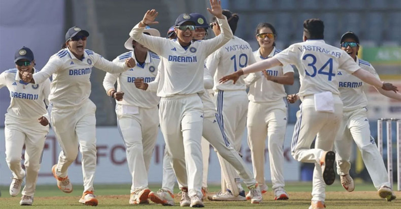 ৪৬ বছর পর টেস্ট ক্রিকেটে অস্ট্রেলিয়া নারী দলকে হারালো ভারত