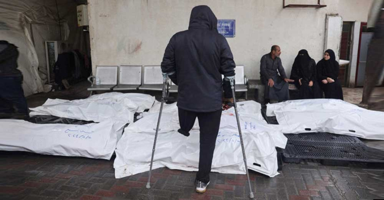 গাজায় গণহত্যায় যুক্তরাষ্ট্রের ‘জড়িত থাকার অকাট্য’প্রমাণ রয়েছে: সাবেক ১২ কর্মকর্তা