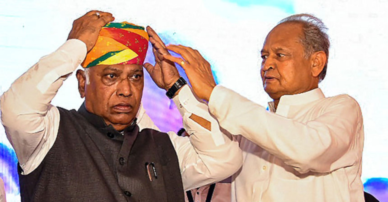 বিজেপিকে হারিয়ে ফের ক্ষমতায় কংগ্রেস! রাজস্থান বিধানসভা নির্বাচনের জনমত সমীক্ষায় আভাস