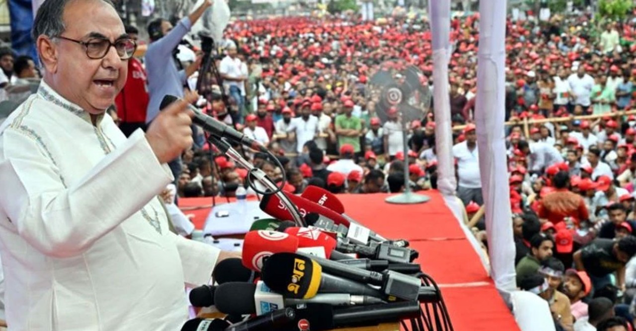 বিএনপির নাম ভাঙিয়ে চাঁদাবাজি চলছে: আইনশৃঙ্খলা রক্ষায় আহ্বান মির্জা আব্বাসের