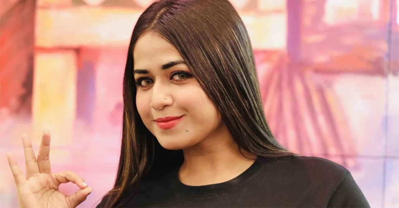 নায়িকাদের সংসার না টেকার কারণ জানালেন ফারিয়া