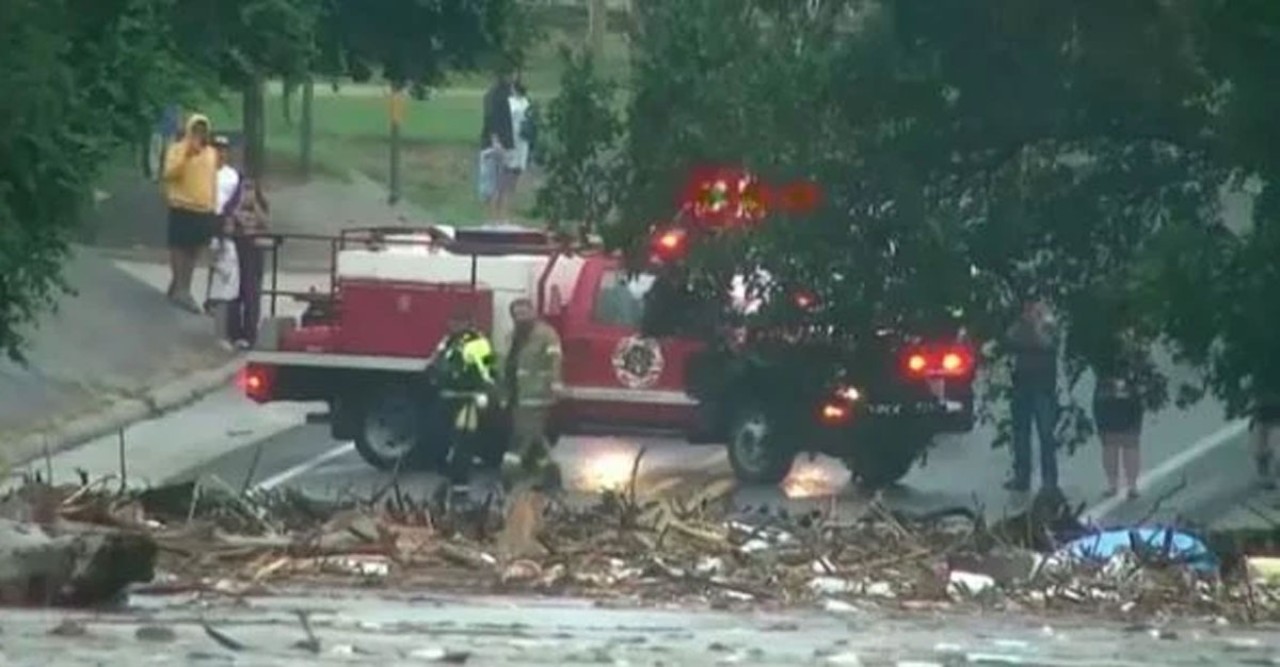 টেক্সাসে আকস্মিক বন্যায় ১৩ জনের মৃত্যু, গ্রীষ্মকালীন শিবির থেকে ২০ শিশু নিখোঁজ