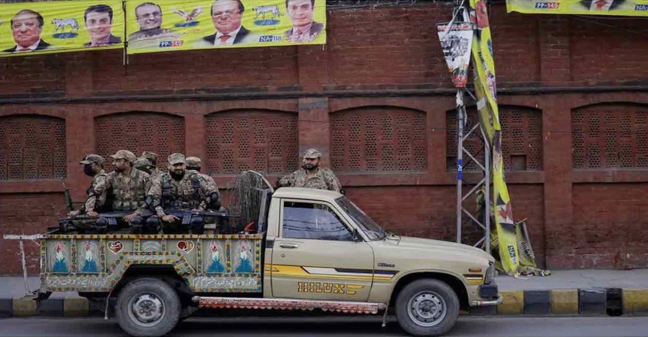 Gunmen and Bombers Kill 11, Including Security Officers, in Pakistan's Deadly Attacks