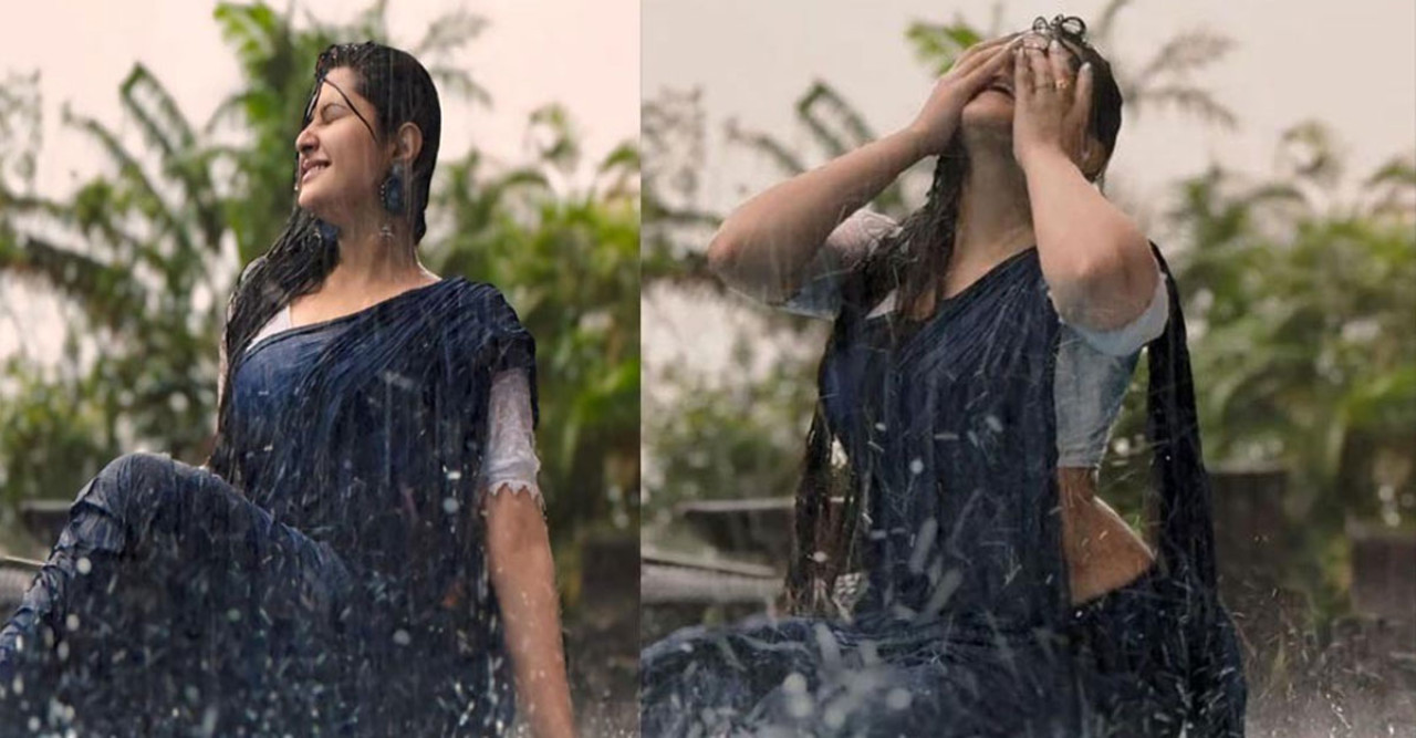 বৃষ্টি ভেজা শাড়িতে উষ্ণতা ছড়ালেন পরীমণি 