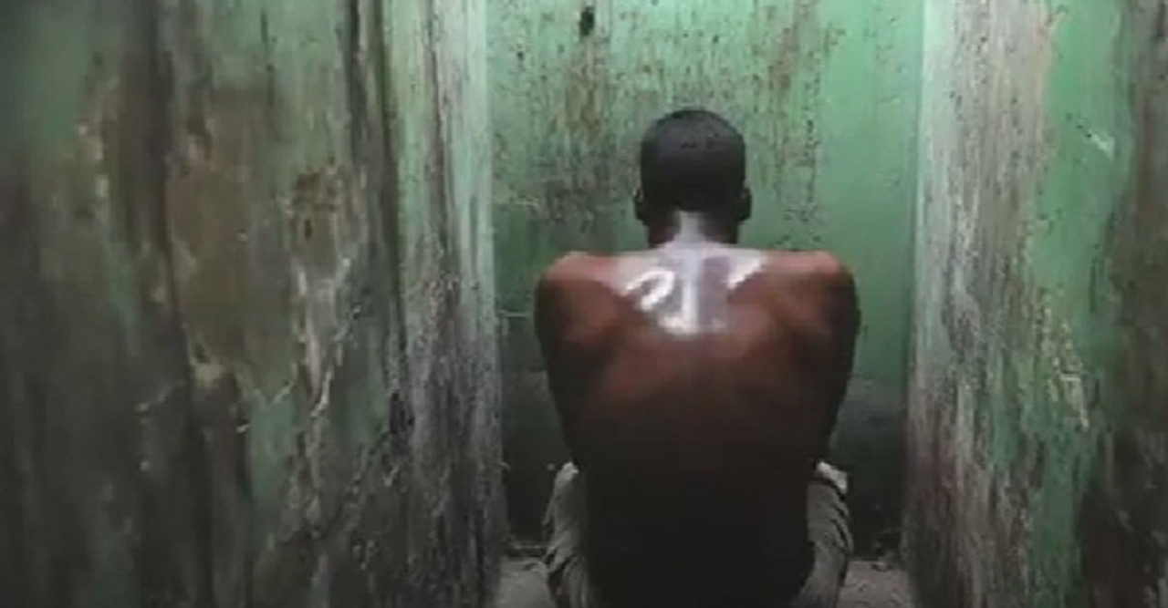 ‘আয়নাঘর’ নিয়ে নির্মিত হবে ছবি