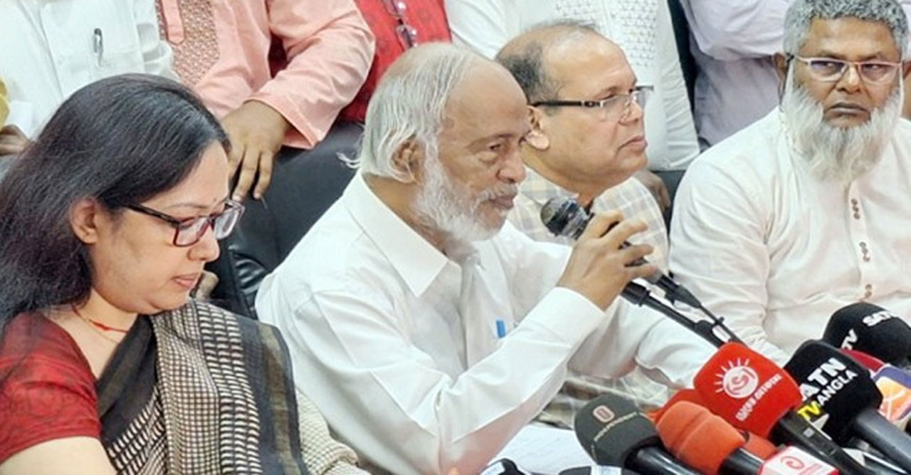 ছাত্র-জনতার বিপ্লব রোমান্টিক রেভুলেশন: ড. মঈন খান