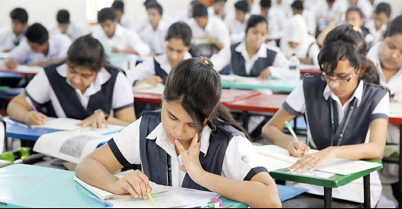 এইচএসসির আরও ৪ পরীক্ষা স্থগিত