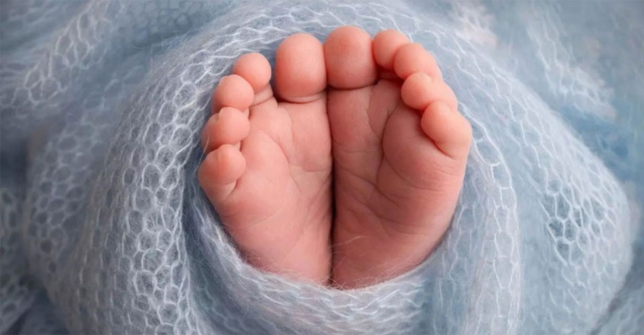 জন্মের ১৫ দিনের মাথায় মেয়ে শিশুকে জীবন্ত দাফন করল বাবা