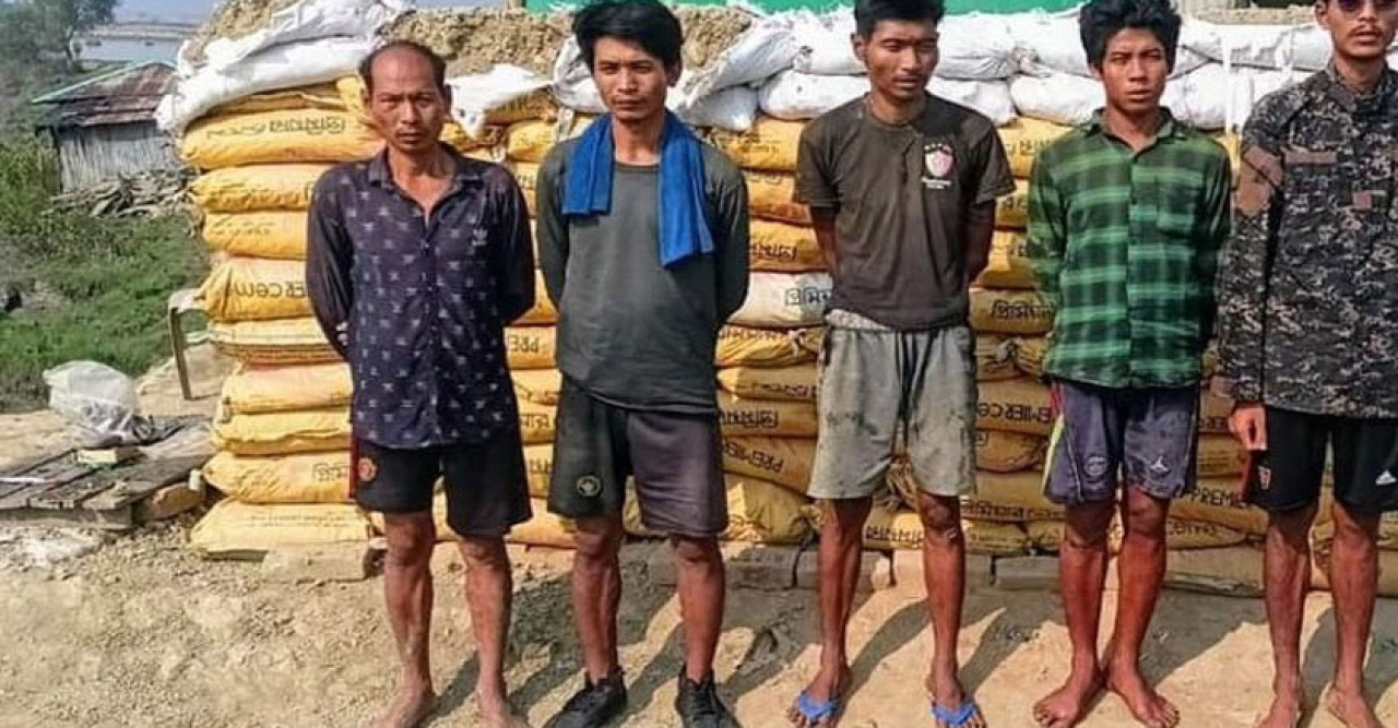 বাংলাদেশে পালিয়ে এসেছে বিজিপির ১৪ সদস্য