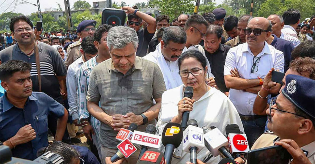 ট্রেন দুর্ঘটনায় নিহত বাংলার অন্তত ৩১, হাওড়ায় আসছে বিশেষ ট্রেন