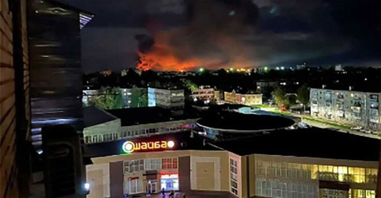 দূরপাল্লার নতুন অস্ত্র মোতায়েন ইউক্রেন : জেলেনস্কি