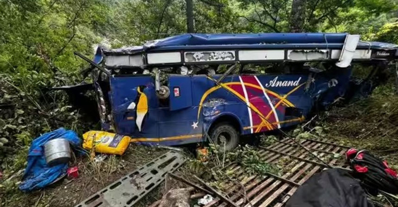 ভারতের উত্তরাখণ্ডে তীর্থযাত্রী বহনকারী বাস খাদে, নিহত ৭