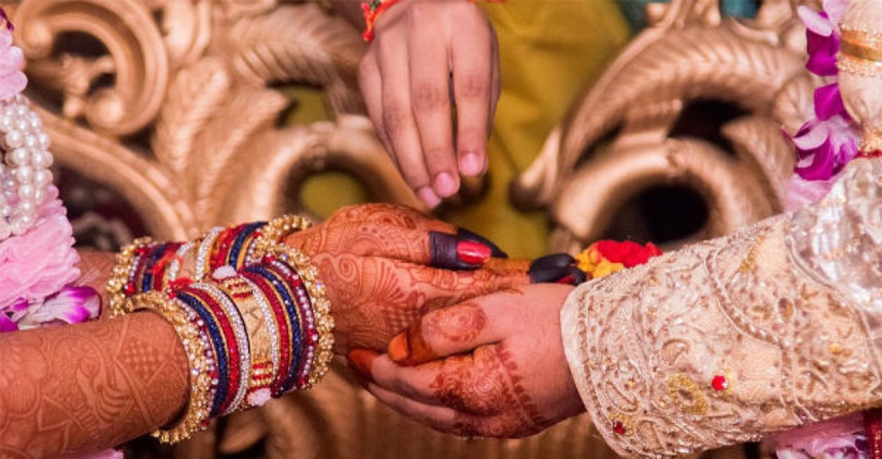 স্বামীকে সপ্তাহে তিনদিন করে কাছে পাবেন দুই স্ত্রী, অভিনব ঘটনা ভারতে