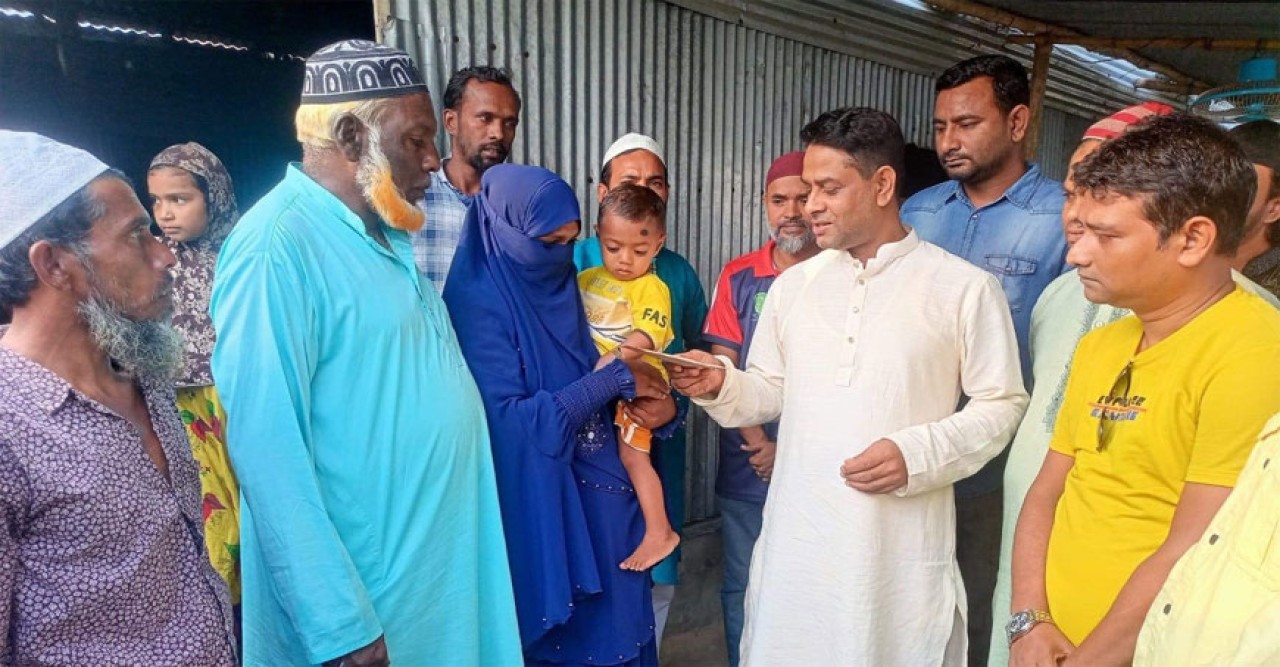 শেরপুরে মৃত যুবদল কর্মীর পরিবারের পাশে যুবদল সভাপতি মাসুদ