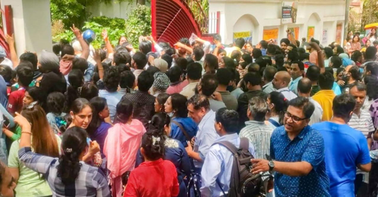 পাকিস্তানে যাওনি কেন? স্কুলে ছাত্রদের উদ্দেশে সাম্প্রদায়িক মন্তব্যে অভিযুক্ত দিল্লির শিক্ষক