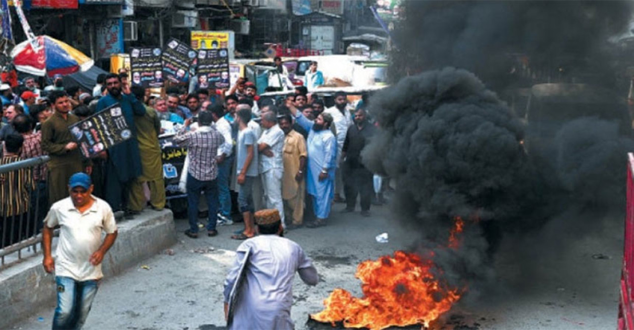 পাকিস্তানে উচ্চ বিদ্যুৎ বিল পরিশোধে ব্যর্থ হয়ে আরও একজনের আত্মহত্যা, দেশজুড়ে বিক্ষোভ