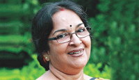মমতা শঙ্করের বিতর্কিত মন্তব্য, নারীরা কুপ্রস্তাব পেতে নিজেরাই দায়ী!