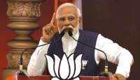 সরকারি চাকরির পোস্টিং যেন রেস্তোরাঁর মেনু কার্ড! মমতার সরকারকে খোঁচা মোদীর