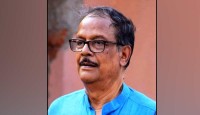 মঞ্চে উঠতে যোগ্যতা লাগে!’, অনুষ্ঠান মঞ্চে নেতা-কর্মীদের ভিড় দেখে মেজাজ হারালেন মন্ত্রী মলয় ঘটক