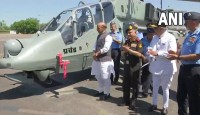 প্রতিরক্ষায় আরও শক্তিশালী ভারত, রাজনাথ সিংয়ের হাত ধরে বায়ুসেনায় যোগ দিল ‘প্রচণ্ড’