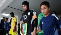 দেশে নিষিদ্ধ, বিদেশে জয়! আফগান নারীদের ফুটবল দল ফিফা টুর্নামেন্টে ফিরে ইতিহাস গড়ল