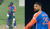 ভারুন চক্রবর্তীর ভয়ংকর গুগলিতে মিচেল ওয়েন বোল্ড! এক বলেই শেষ স্বপ্ন