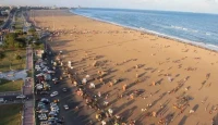 ভারতের তিন রাজ্যে রেড অ্যালার্ট! ঘূর্ণিঝড় 'ডিটওয়া'র দাপট, অর্ধশতাধিক ফ্লাইট বাতিল