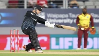 শেষ ওভারে নিউজিল্যান্ডের হার! স্যান্টনারের ঝড়ো ইনিংসও ওয়েস্ট ইন্ডিজের কাছে ধোপে টিকলো না