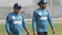 বিপিএল শুরুর আগেই নাটক! নোয়াখালীর ২ কোচ অভিমান ভেঙে দলে ফিরলেন