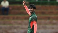 কোন সেই আল ফাহাদ? ভারতকে উড়িয়ে দিয়ে যুব বিশ্বকাপে তাক লাগালো বাংলাদেশি পেসার!"