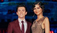 Tom Holland and Zendaya Leave Fan Speechless After Stunning Spider-Man Artwork Encounter