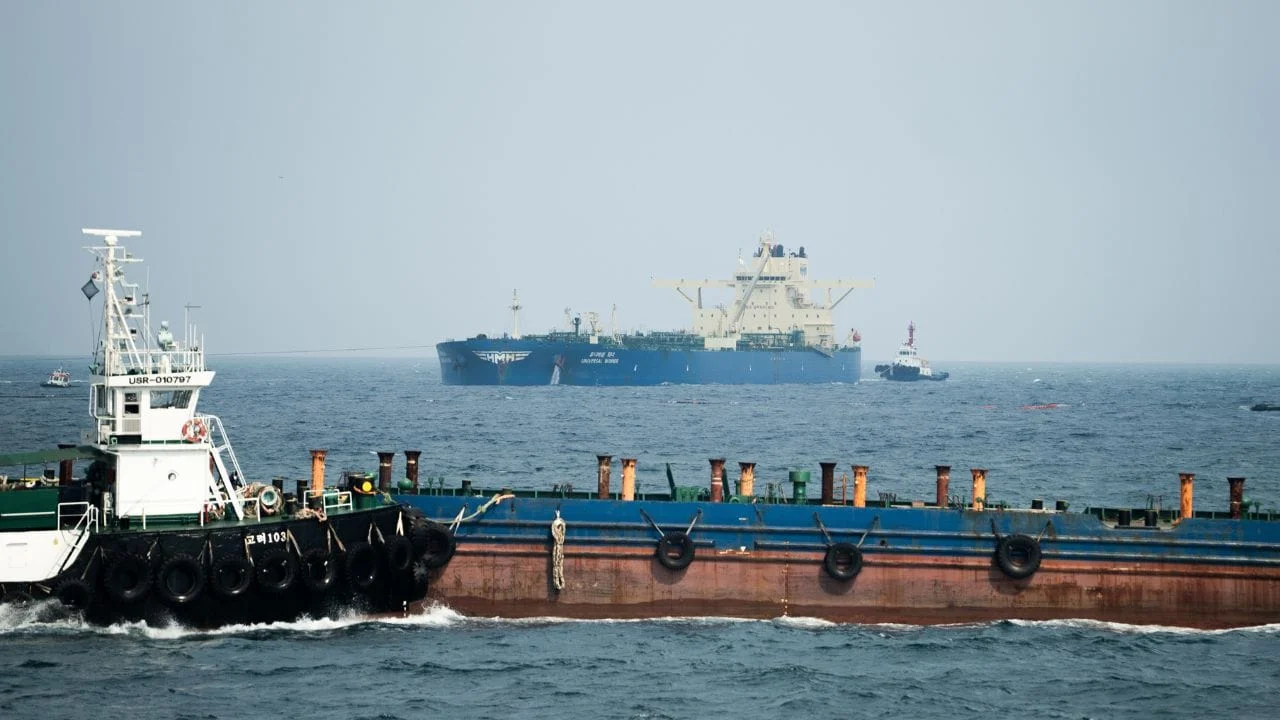 Strait of Hormuz: What happens when, no one can say! 562 Indian sailors stuck in the Strait of Hormuz for 107 days, what is their condition?
